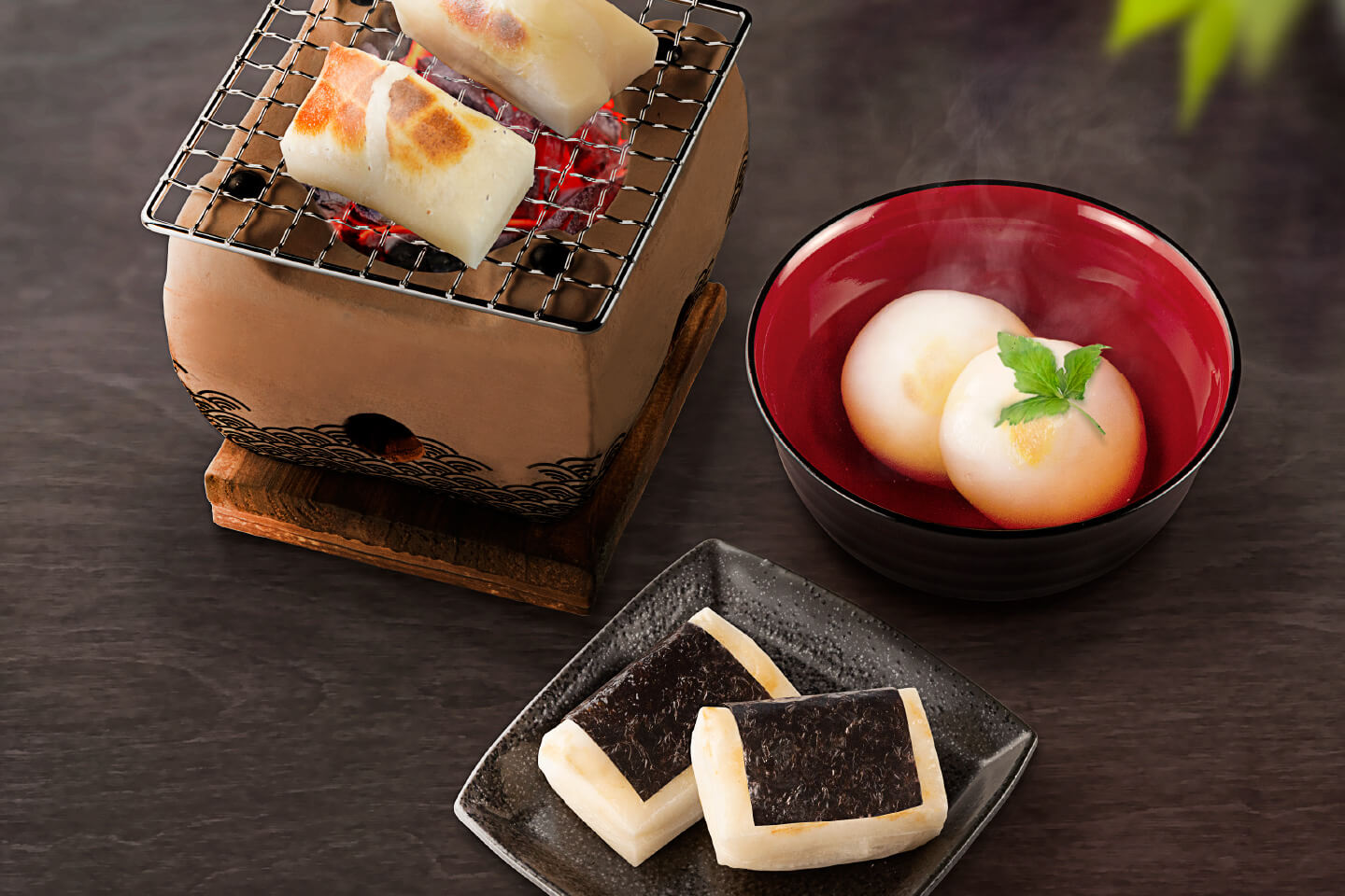 人がつくお餅を再現する